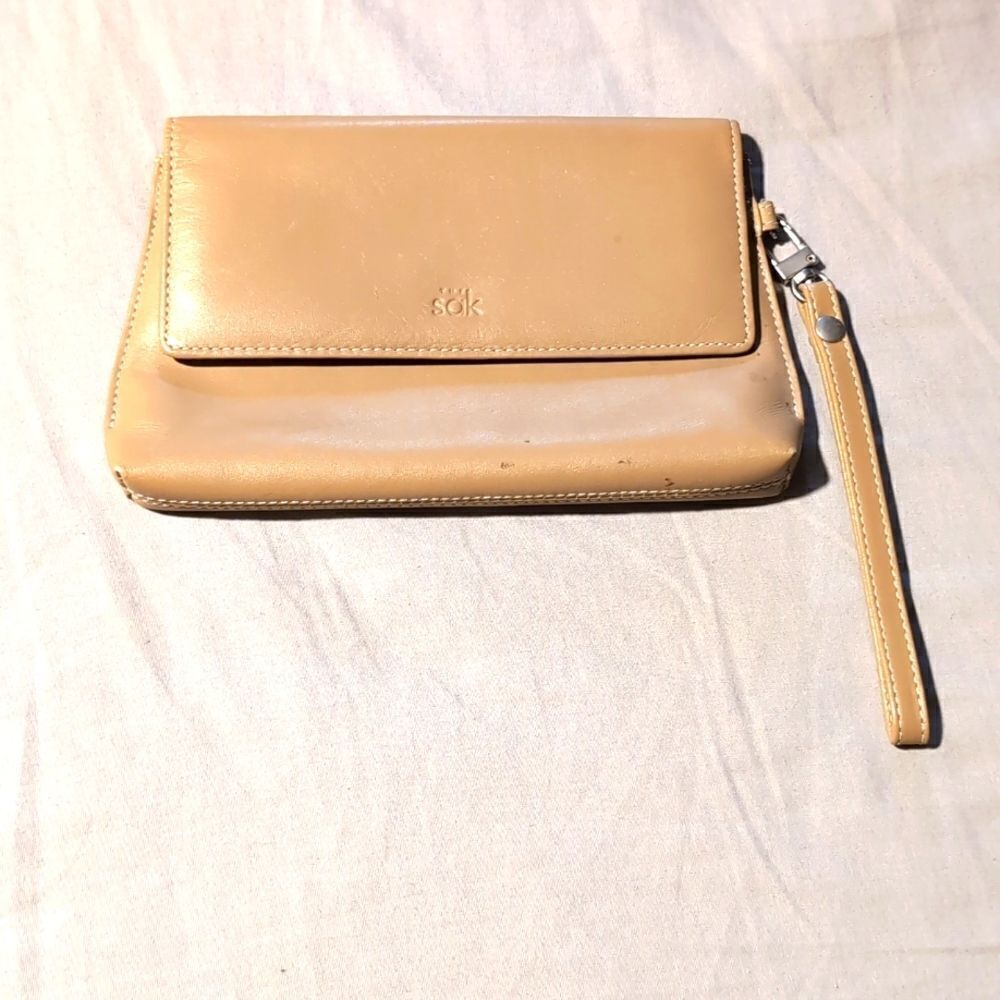 The Sak Wristlet